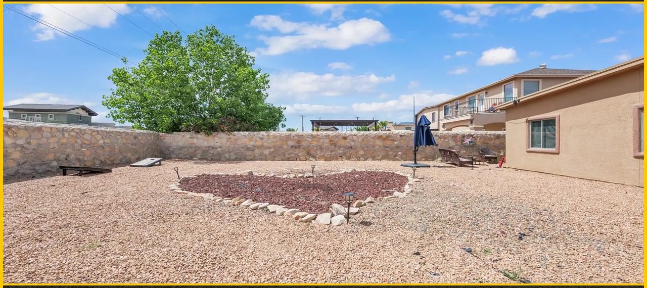 Enclosed Backyard Xeriscape — Assisted Living Outdoor Space El Paso